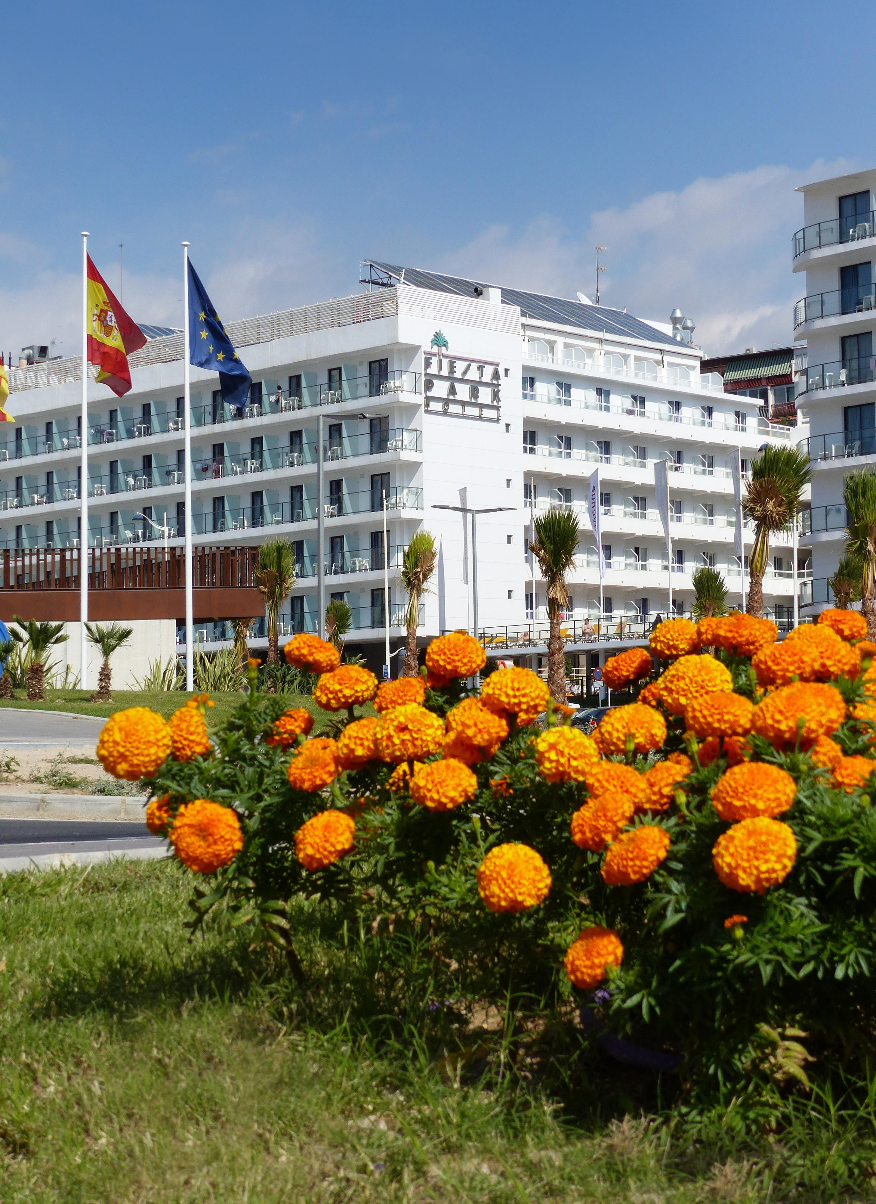 Port Fiesta Park Hotel